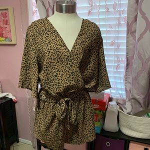 Boutique silk cheetah romper with added belt